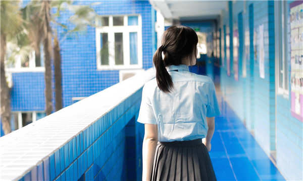 石首如何找到一个可以帮助我生孩子的女人？